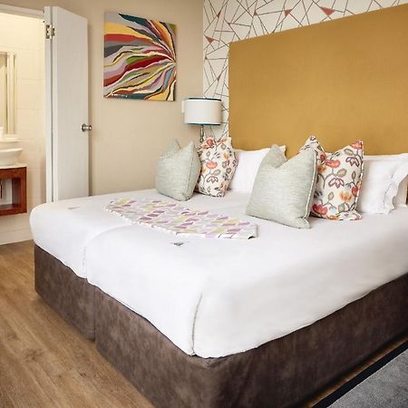 First Group Oceanic Hotel Durban Luaran gambar